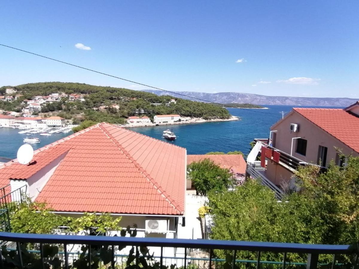 Apartments Piko2 Jelsa  Exterior foto